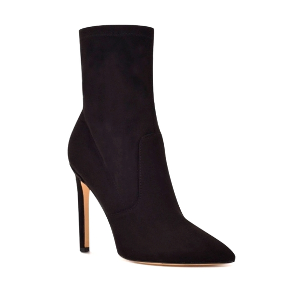 SHE & IN Shoes - SHE & IN NWOT Shoe booties
